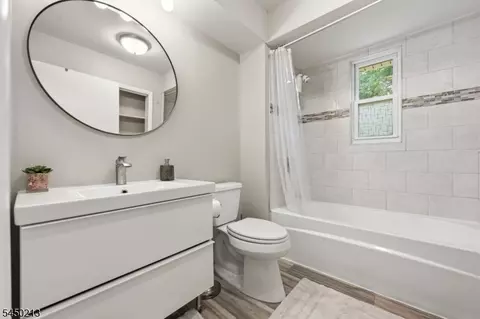 Bath - 37 Forest Ave, Nutley, NJ 07110 photo 1 of 2