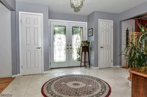 13 Bryan Ct, Wayne, NJ 07470 photo 5