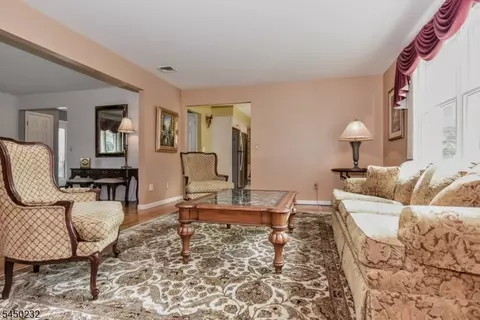13 Bryan Ct, Wayne, NJ 07470 photo 9