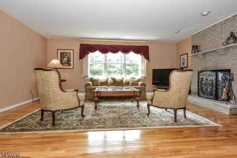 13 Bryan Ct, Wayne, NJ 07470 photo 8