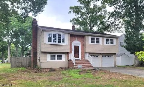 228 Forest Rd, Fanwood, NJ 07023