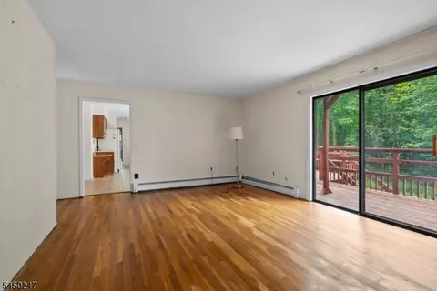 Living - 47 E Cheryl Rd, Pine Brook, NJ 07058 photo 4 of 7