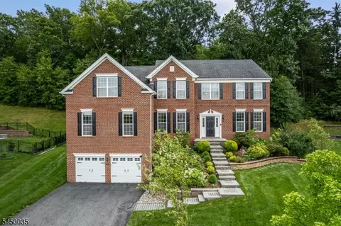 13 Ruggiero Way, Budd Lake, NJ 07828