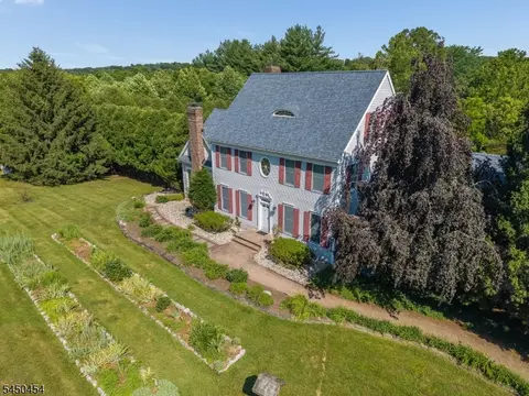 Exterior - 38 Larsen Rd, Ringoes, NJ 08551 photo 6 of 7