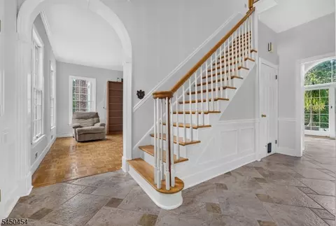 Entry Way - 38 Larsen Rd, Ringoes, NJ 08551 photo 2 of 3