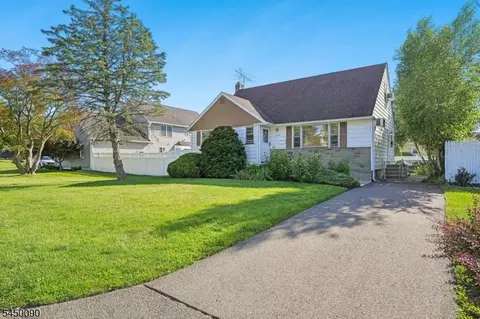 1920 Oxford Ave, South Plainfield, NJ 07080