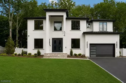 54 Martin Rd, Livingston, NJ 07039
