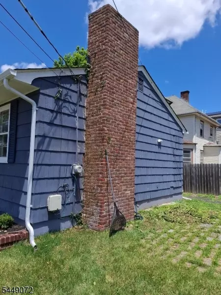 Exterior - 601 Clinton Ave, Plainfield, NJ 07063 photo 3 of 3