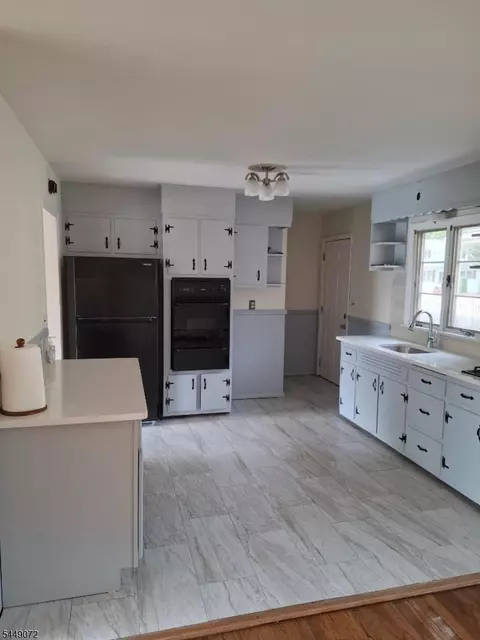 Kitchen - 601 Clinton Ave, Plainfield, NJ 07063 photo 1 of 1