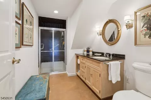 Bath - 164 E Saddle River Rd, Saddle River, NJ 07458 photo 1 of 4