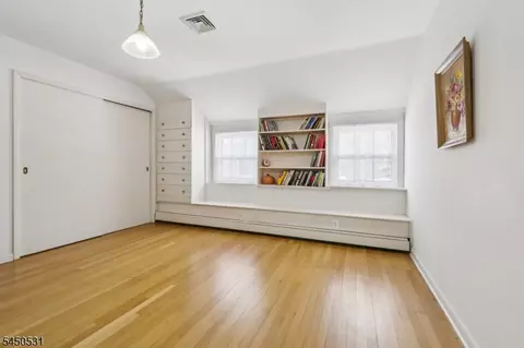 Bedroom - 164 E Saddle River Rd, Saddle River, NJ 07458 photo 7 of 7