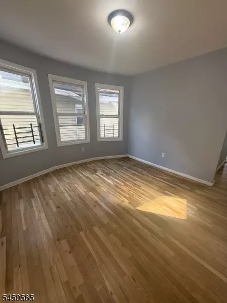 167 Seymour Ave, Newark, NJ 07108