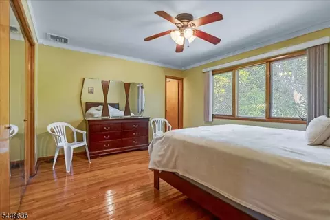 Bedroom - 95 Wendt Ln, Wayne, NJ 07470 photo 2 of 5