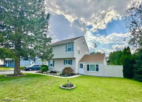1289 Englishtown Rd, Old Bridge, NJ 08857
