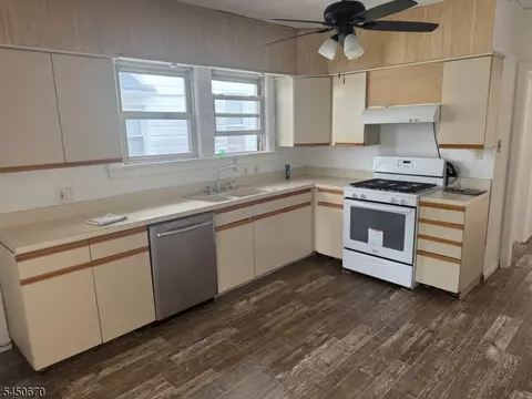 Kitchen - 116 Berkeley Ave, Bloomfield, NJ 07003 photo 1 of 1