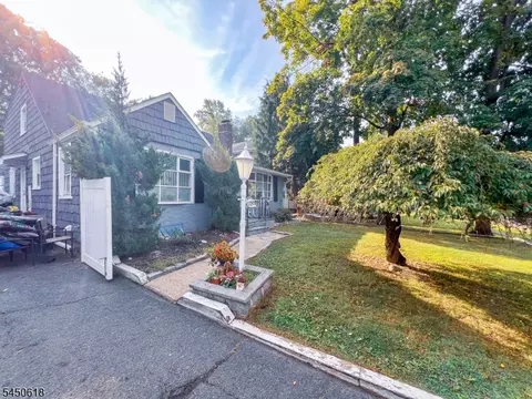 1295 Marion Ave, Plainfield, NJ 07060