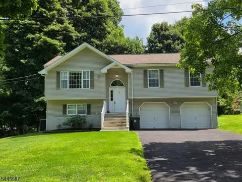 5 Wallman Way, Budd Lake, NJ 07828