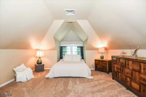 Bedroom - 39 Circle Ave, Wayne, NJ 07470 photo 1 of 3