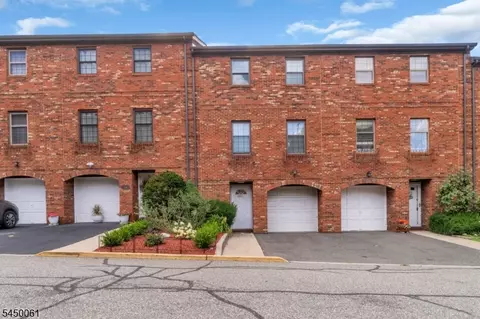 3641 Bergen Ct, North Bergen, NJ 07047