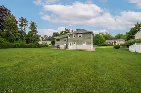 Exterior - 19 Andover Dr, Wayne, NJ 07470 photo 4 of 4