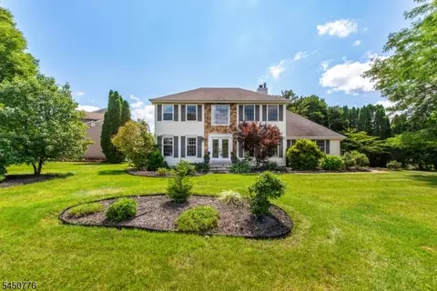 4 Watson Way, Flanders, NJ 07836