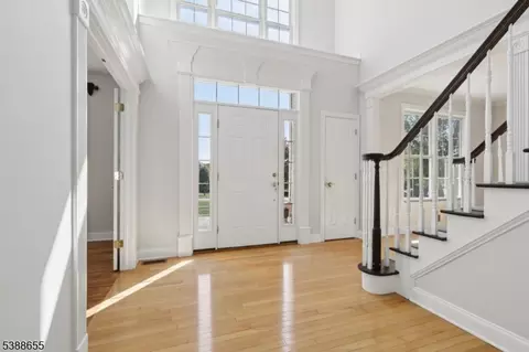Entry Way - 118 Junction Rd, Hampton, NJ 08827 photo 1 of 3