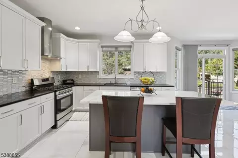 Kitchen - 118 Junction Rd, Hampton, NJ 08827 photo 3 of 5