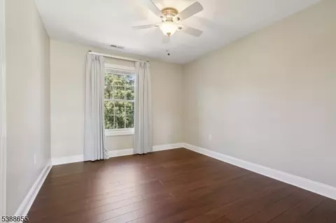 Bedroom - 118 Junction Rd, Hampton, NJ 08827 photo 8 of 10