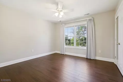 Bedroom - 118 Junction Rd, Hampton, NJ 08827 photo 5 of 10
