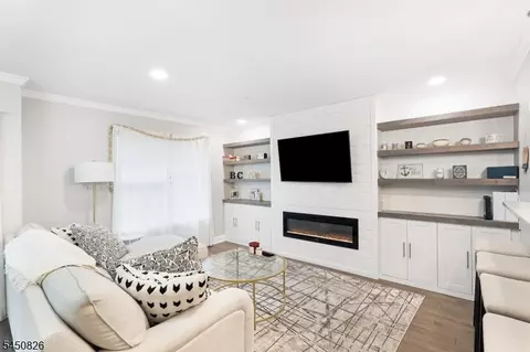 205 Sheffield Ct, Denville Twp, NJ 07834