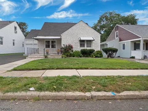 1065 Voorhees St, Hillside, NJ 07205