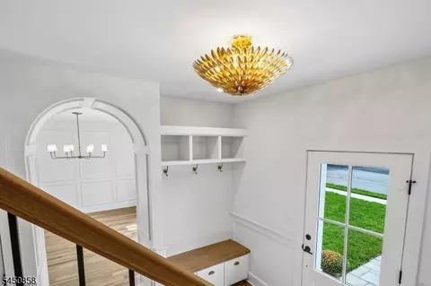 Entry Way - 8 Pine Tree Ter, Madison, NJ 07940 photo 6 of 7