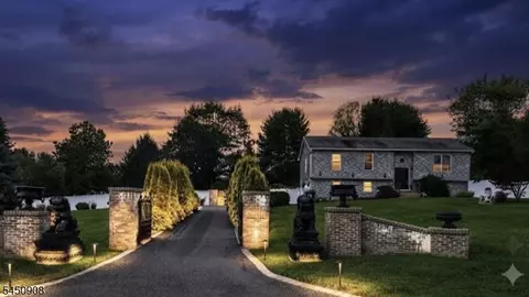 146 Changewater Rd, Washington, NJ 07882