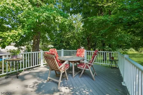 Exterior - 4 Kensington Rd, Madison, NJ 07940 photo 3 of 12