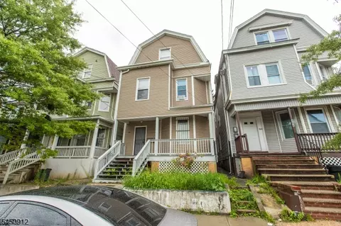 482 S 16th St, Newark, NJ 07103