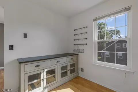 Entry Way - 38 Foxhall # B, Middlesex, NJ 08846 photo 1 of 1