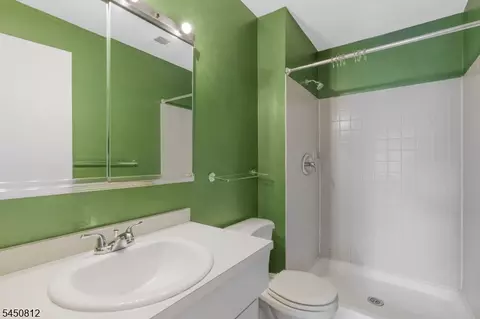 Bath - 38 Foxhall # B, Middlesex, NJ 08846 photo 2 of 2