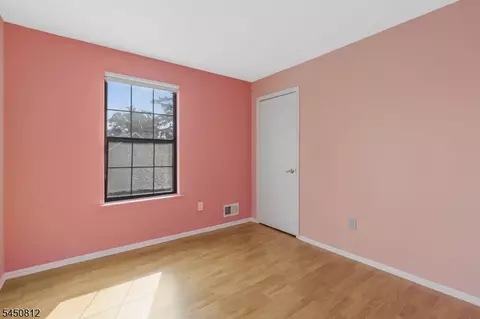 Bedroom - 38 Foxhall # B, Middlesex, NJ 08846 photo 2 of 2