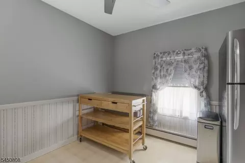 96 Conover Pl, Middlesex, NJ 08846 photo 13
