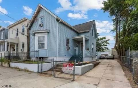 141 Kearney St, Paterson, NJ 07522