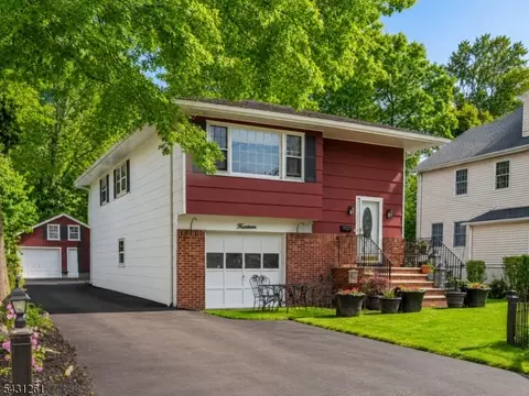 14 Green St, Morristown, NJ 07960