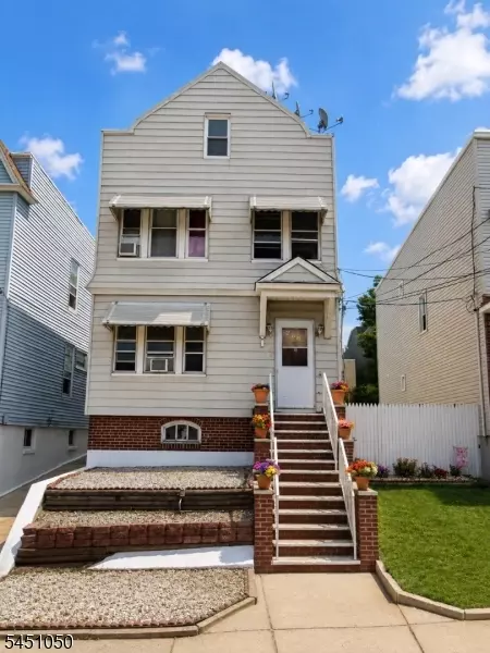 266 Columbia Ave, Jersey City, NJ 07307