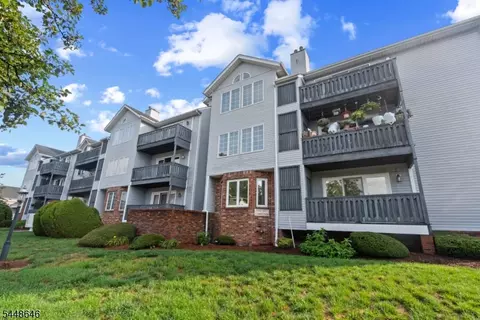 900 Van Houten Ave #A2, Clifton, NJ 07013