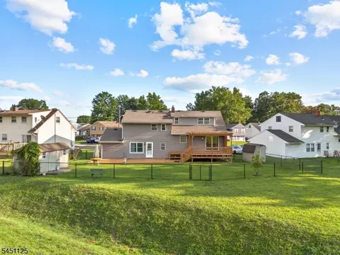 View/Area - 21 Starlit Dr, Middlesex, NJ 08846 photo 1 of 4