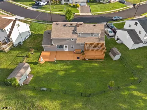 View/Area - 21 Starlit Dr, Middlesex, NJ 08846 photo 2 of 4