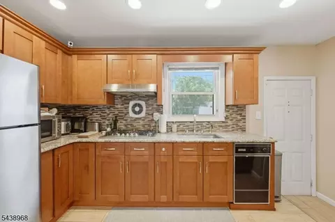 Kitchen - 1265 North Ave, Plainfield, NJ 07062 photo 1 of 2