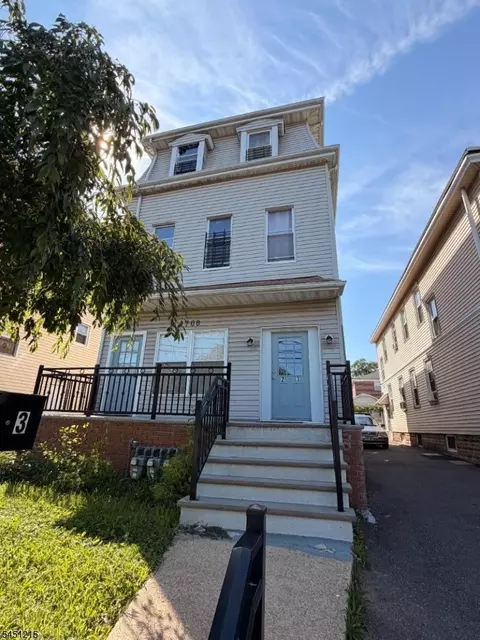 708 Jefferson Ave, Elizabeth, NJ 07201