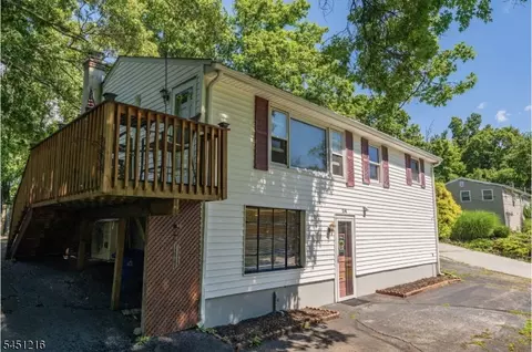 Exterior - 26 Cedar Tree Trl, Wantage, NJ 07461 photo 1 of 3