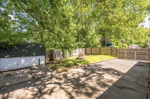 Exterior - 26 Cedar Tree Trl, Wantage, NJ 07461 photo 3 of 3