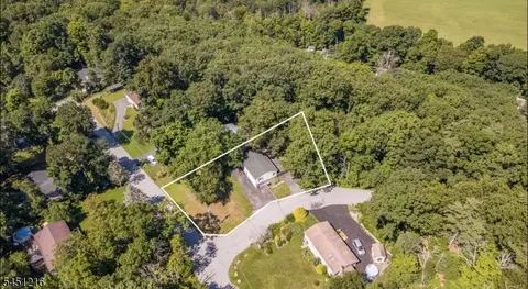 View/Area - 26 Cedar Tree Trl, Wantage, NJ 07461 photo 2 of 5